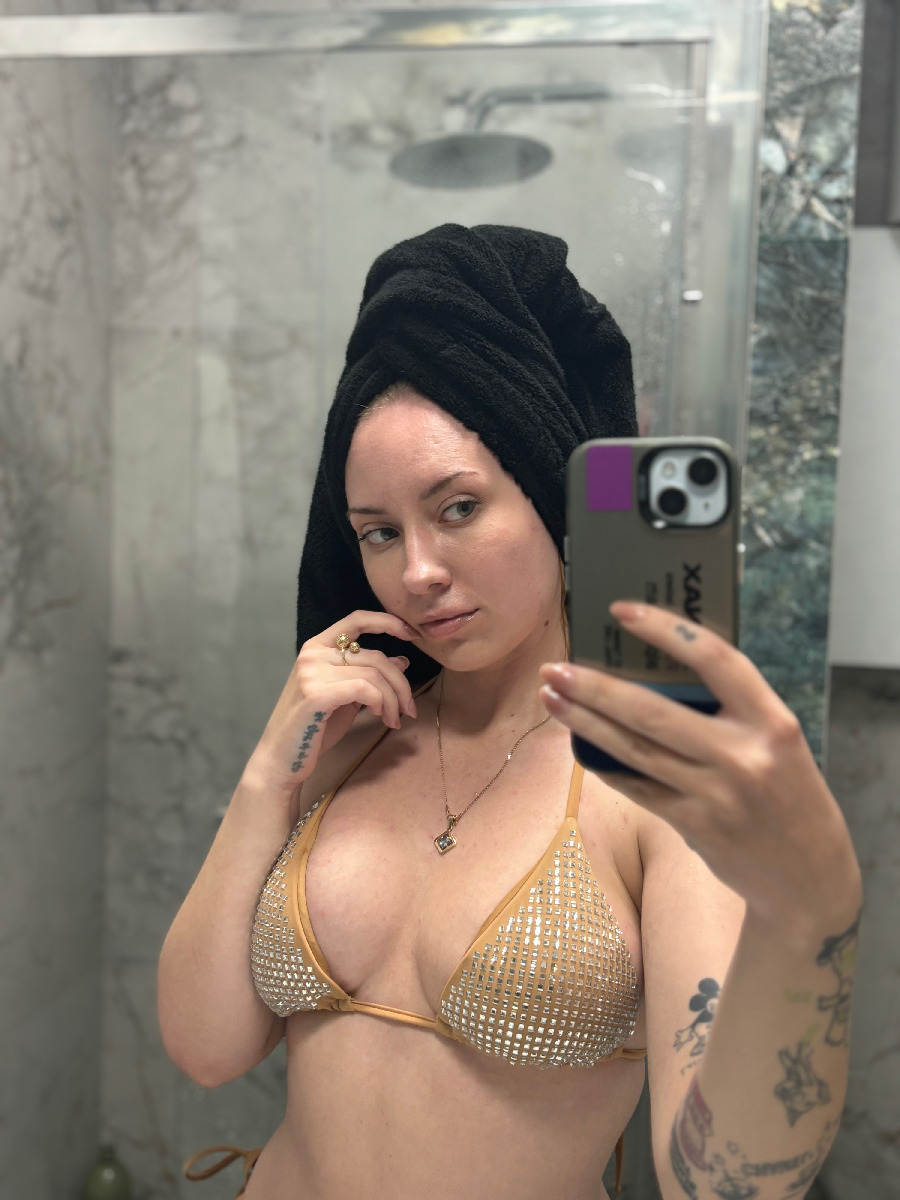 Nude girl KateV in Jixi