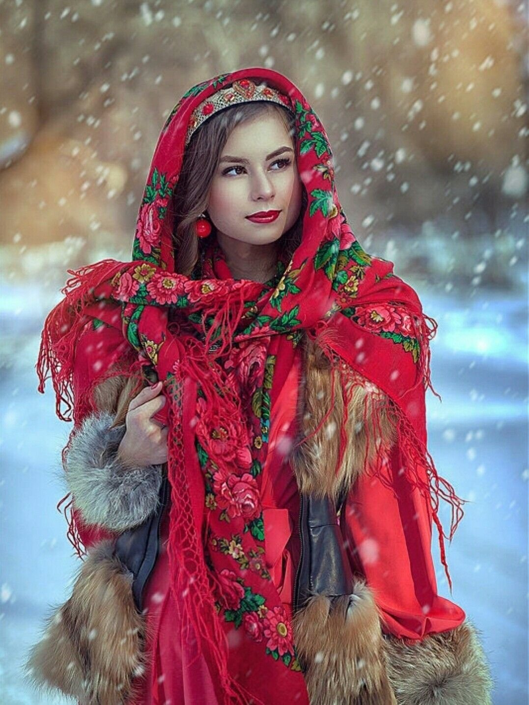 Beautiful girl Women in Slavic costumes in Jixi