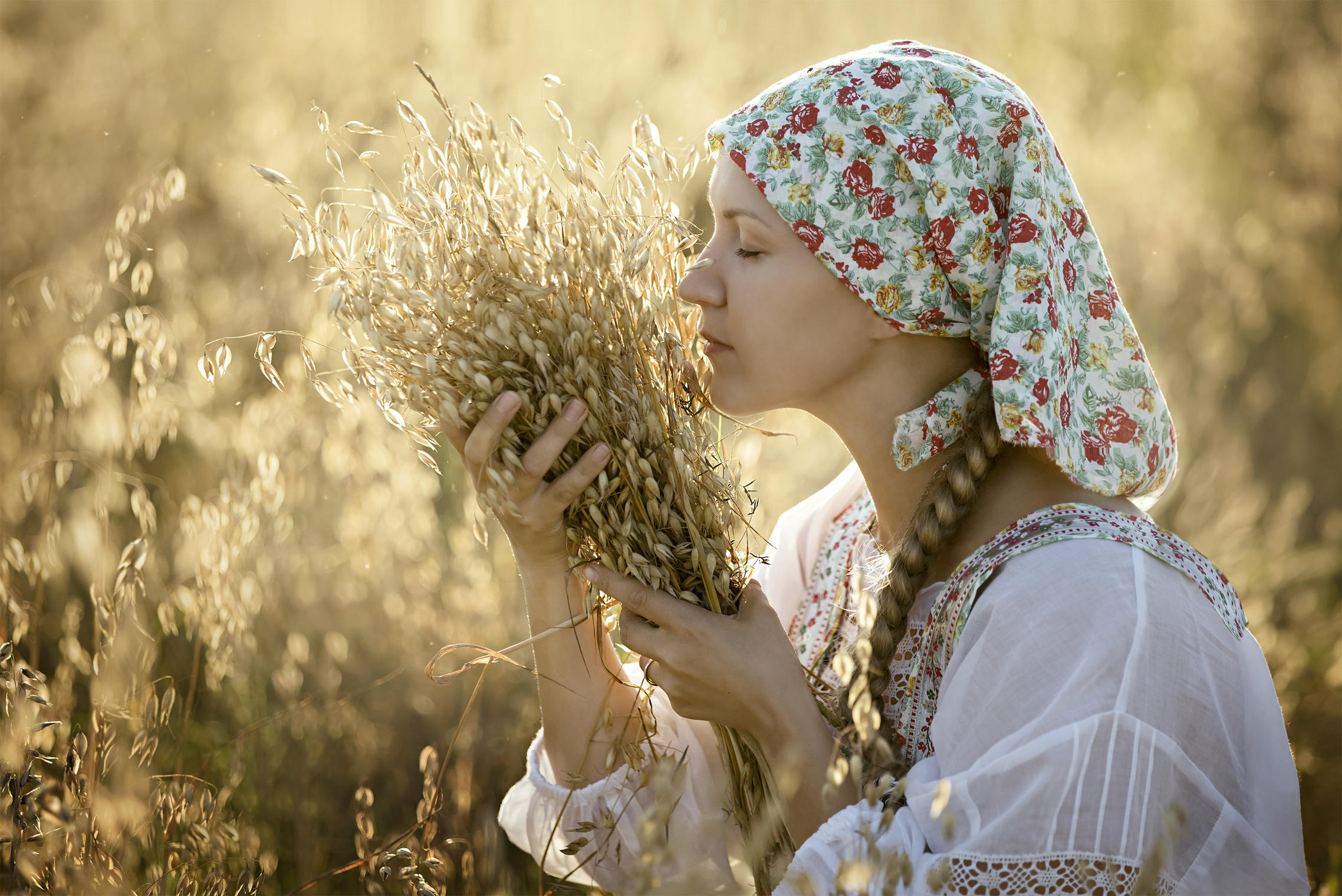 Photo Women in Slavic costumes in Jixi