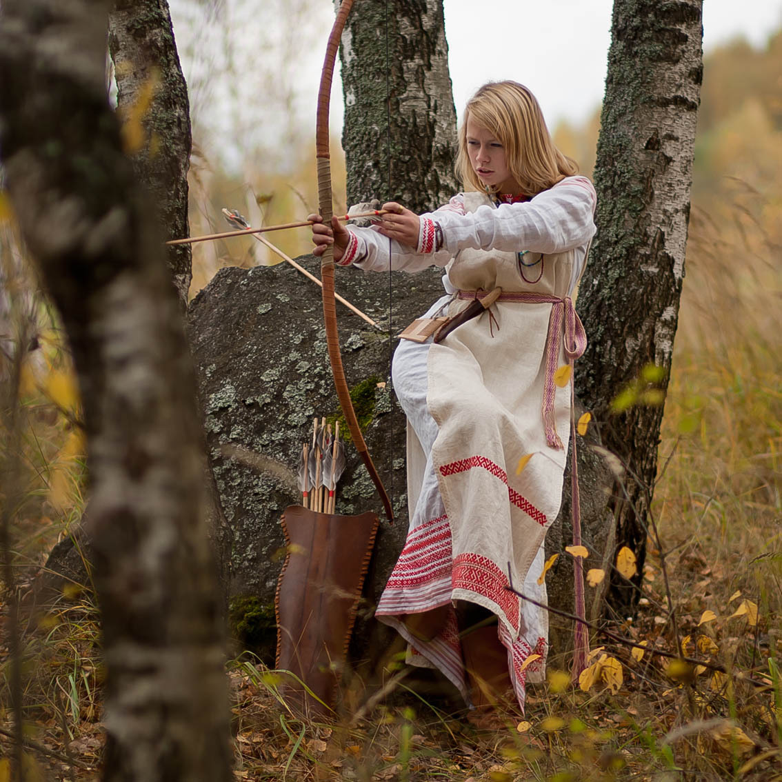 Sexy photo Girls in Slavic costumes in Jixi